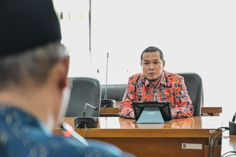 APM Rendah Dedi Mulyono Ribuan Anak Muda Bogor Tak Kuliah
