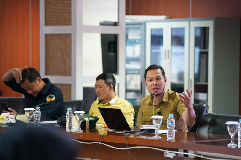 Dedi Mulyono Usul Larang Jualan Minuman Pemanis di Lingkungan Sekolah